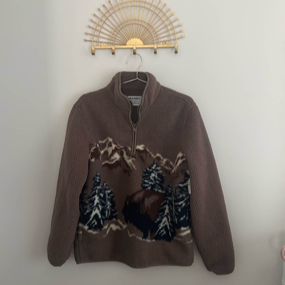 Old navy bison, quarter zip